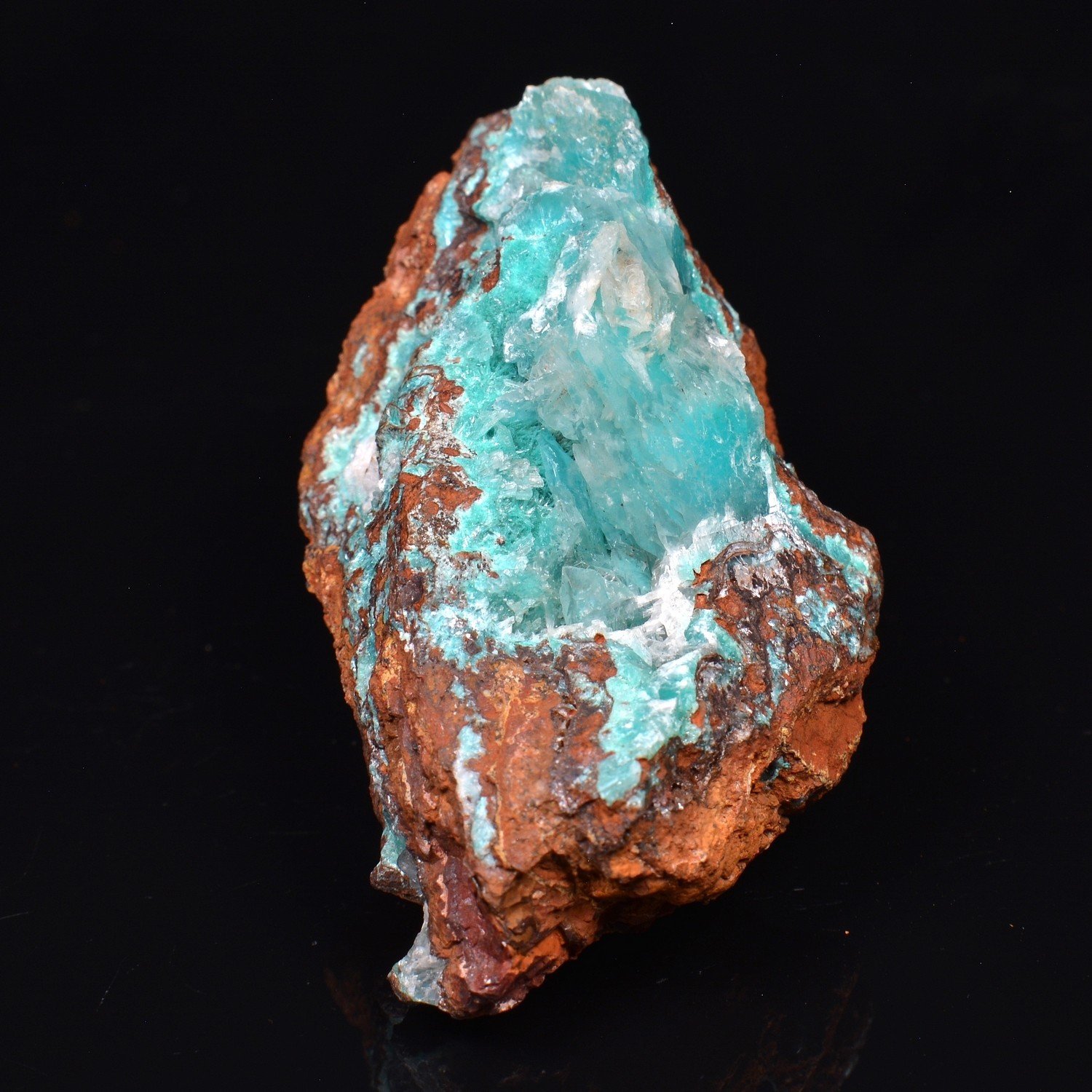 Aurichalcite and gypsum – Ojuela Mine, Mapimi, Durango, Mexico Aurichalcite and gypsum – Ojuela Mine, Mapimi, Durango, Mexico