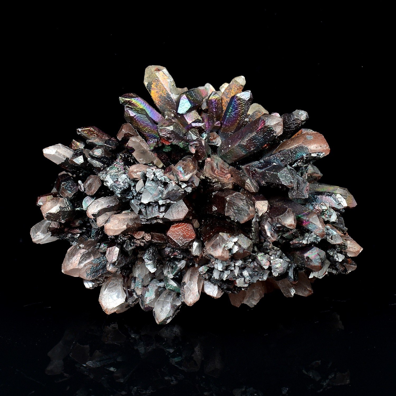 Iridescent goethite (Turgite) on quartz – Itremo Massif, Madagascar Iridescent goethite (Turgite) on quartz – Itremo Massif, Madagascar