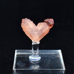 Japanese Law Twin Quartz - Andilamena, Madagascar