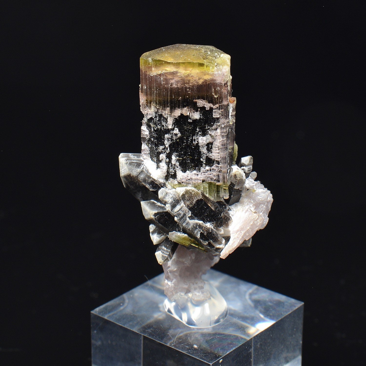 Tourmaline, quartz et lépidolite - Stak Nala, Gilgit-Baltistan, Pakistan