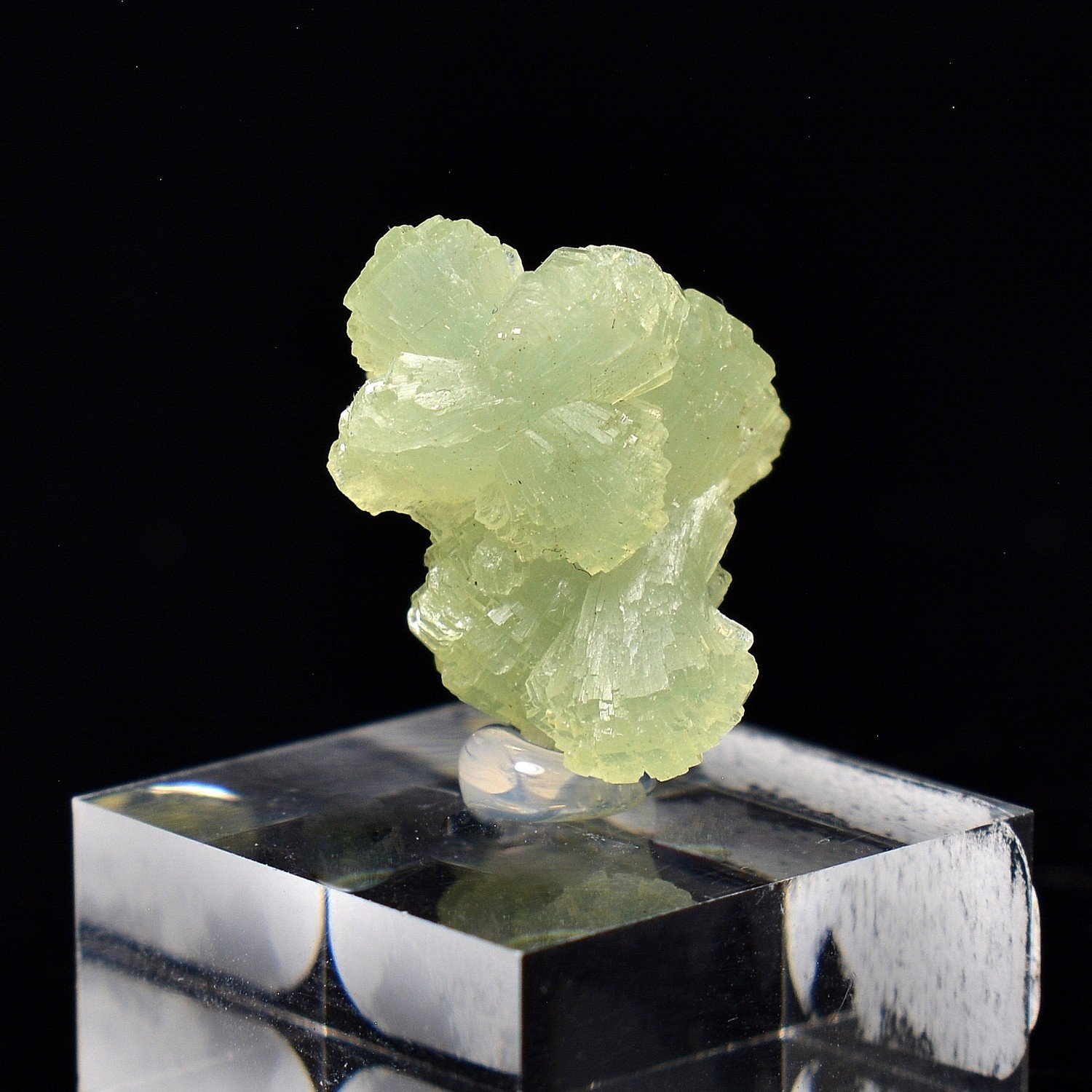 Prehnite - Boulemane, Imilchil region, Morocco