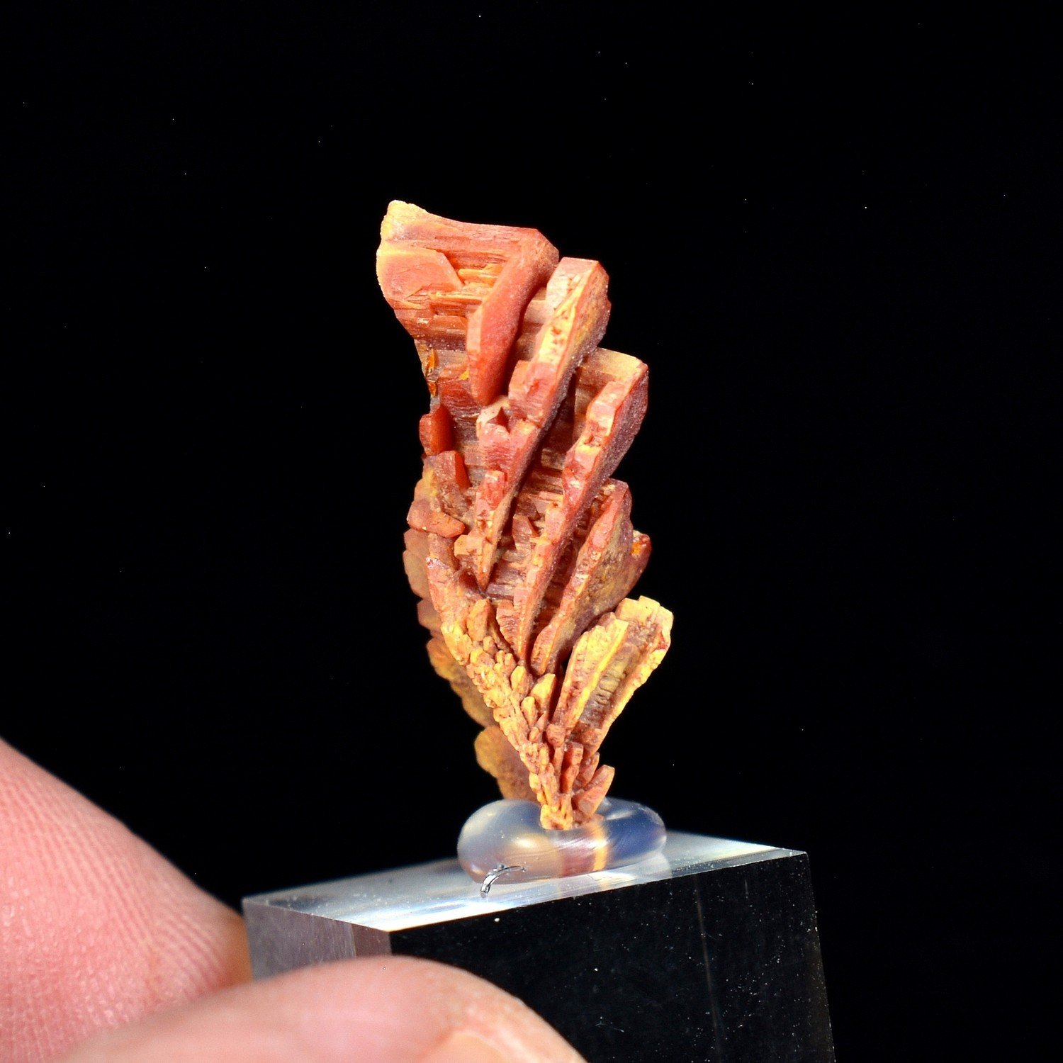 Vanadinite - Mibladen, Morocco