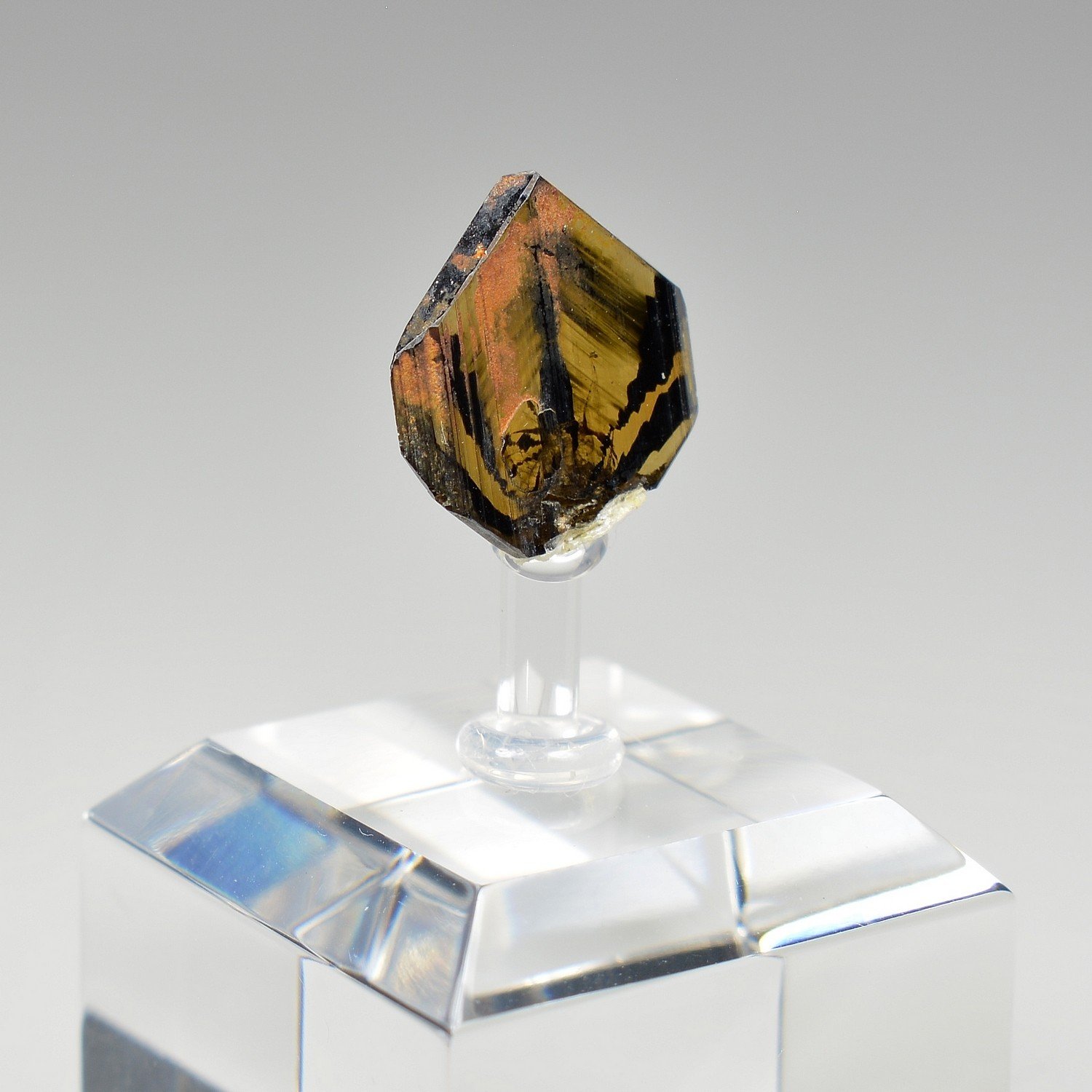 Brookite - Fitampito, Ikalamavony, Madagascar