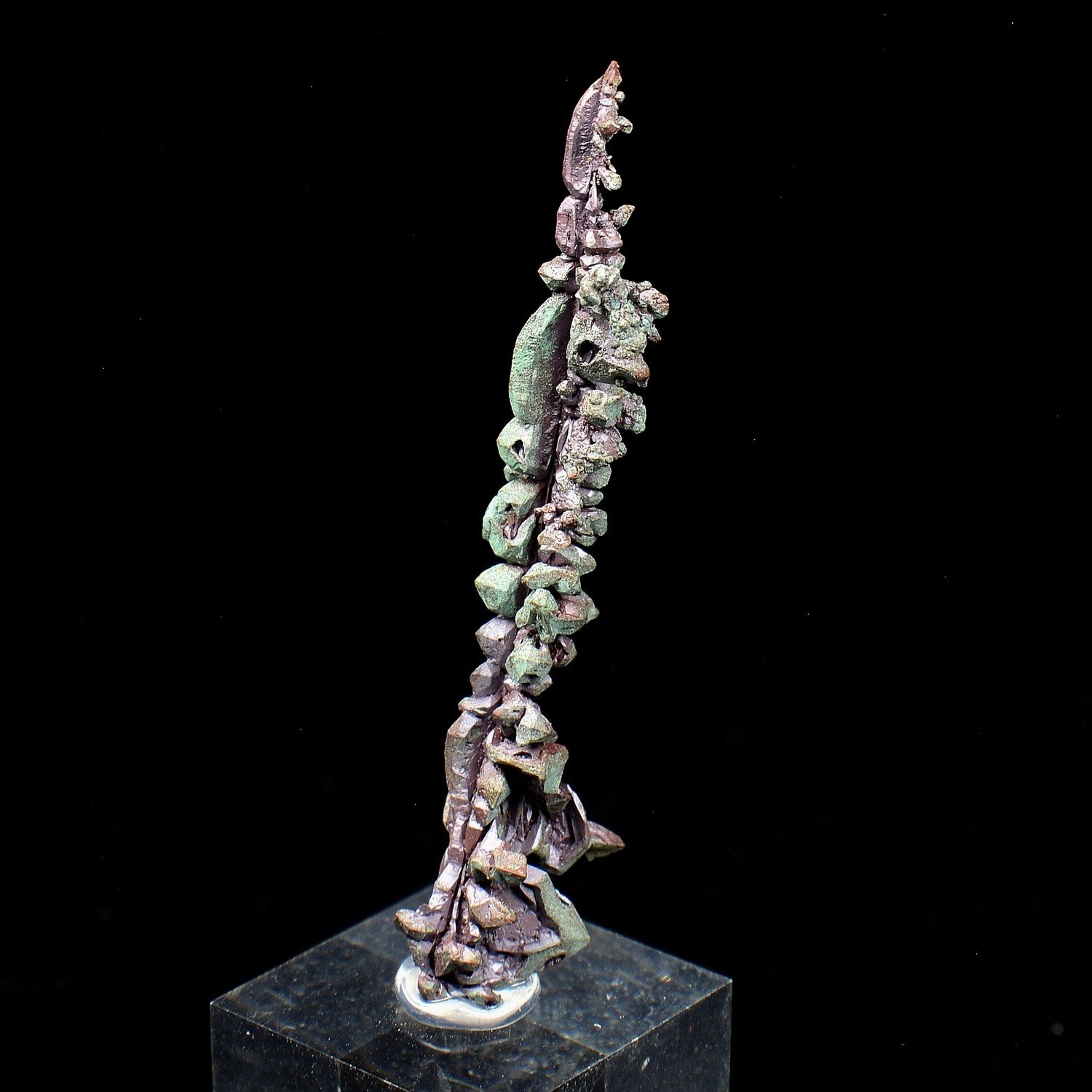 Twinned native copper - Bou Nahas Mine, Oumjrane, Morocco Twinned native copper - Bou Nahas Mine, Oumjrane, Morocco