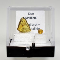 SPHENE / TITANITE - DUO pierre taillée et pierre cristallisée
