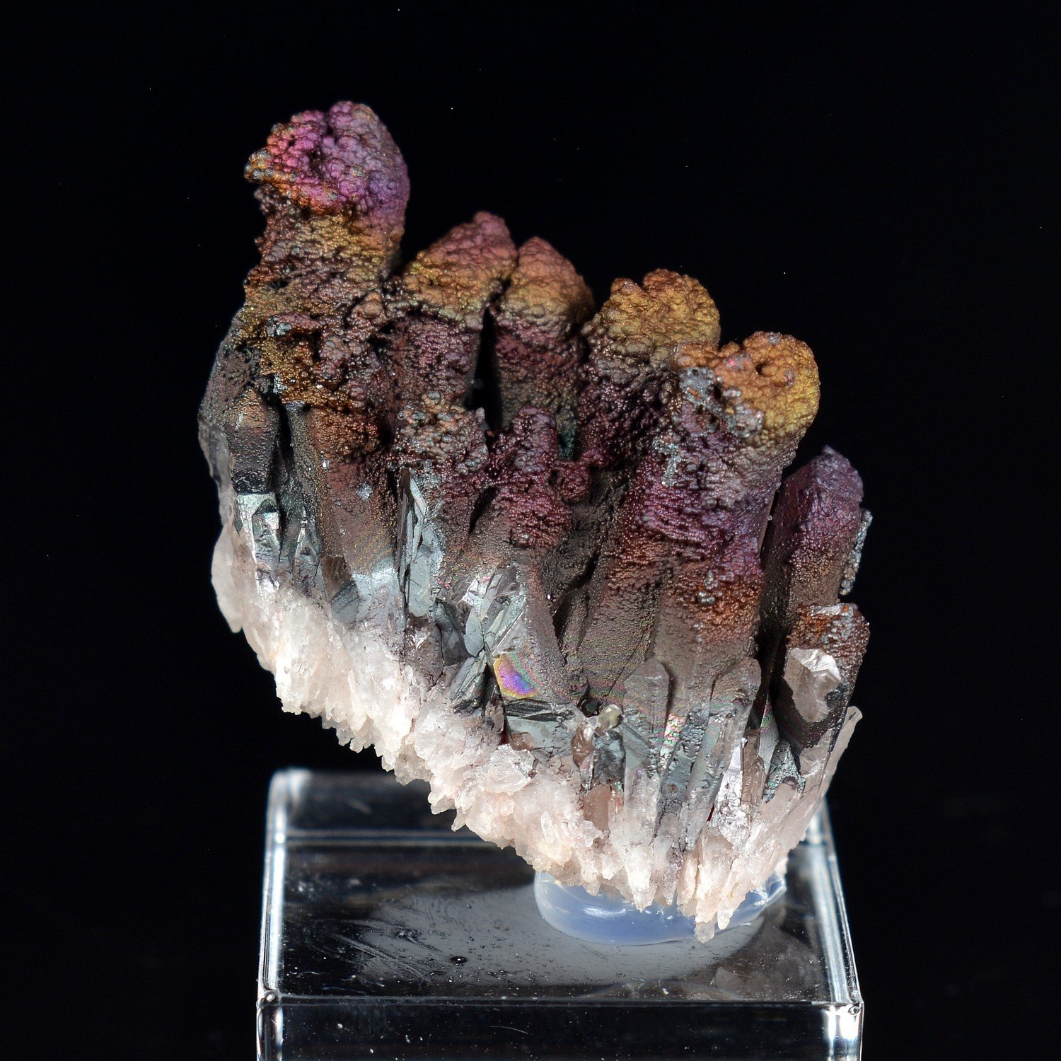 Iridescent goethite (turgite) on quartz - Itremo Massif, Madagascar Iridescent goethite (turgite) on quartz - Itremo Massif, Madagascar