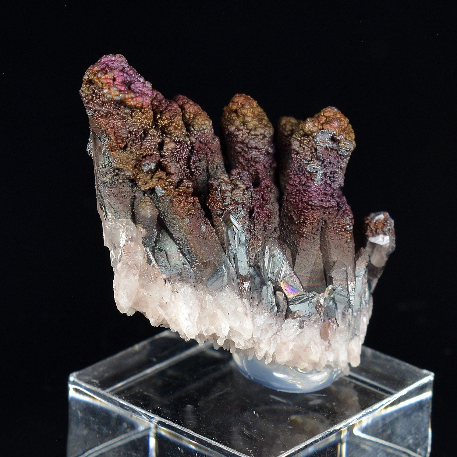 Iridescent goethite (turgite) on quartz - Itremo Massif, Madagascar Iridescent goethite (turgite) on quartz - Itremo Massif, Madagascar