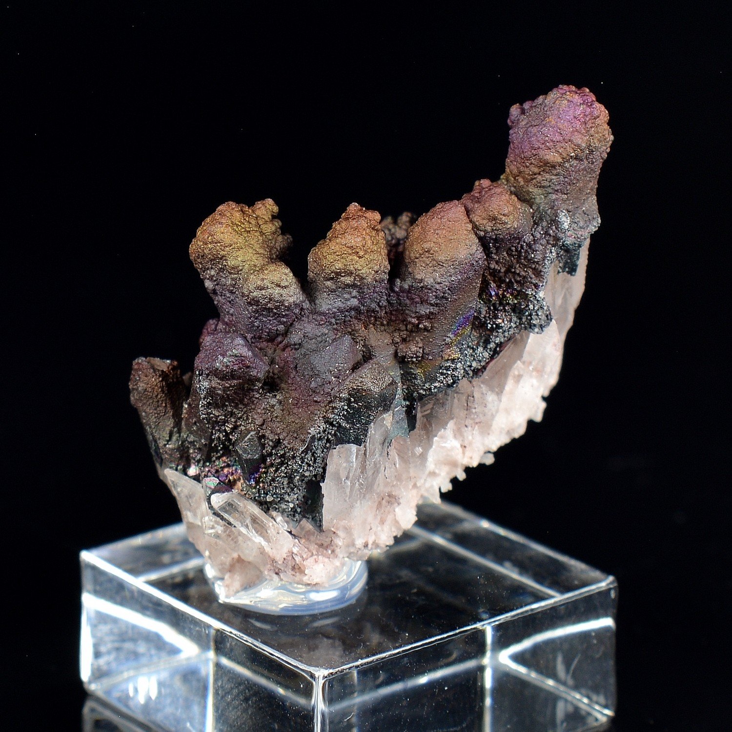 Iridescent goethite (turgite) on quartz - Itremo Massif, Madagascar Iridescent goethite (turgite) on quartz - Itremo Massif, Madagascar