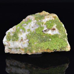 Pyromorphite - Poullaouen area, Finistère, France