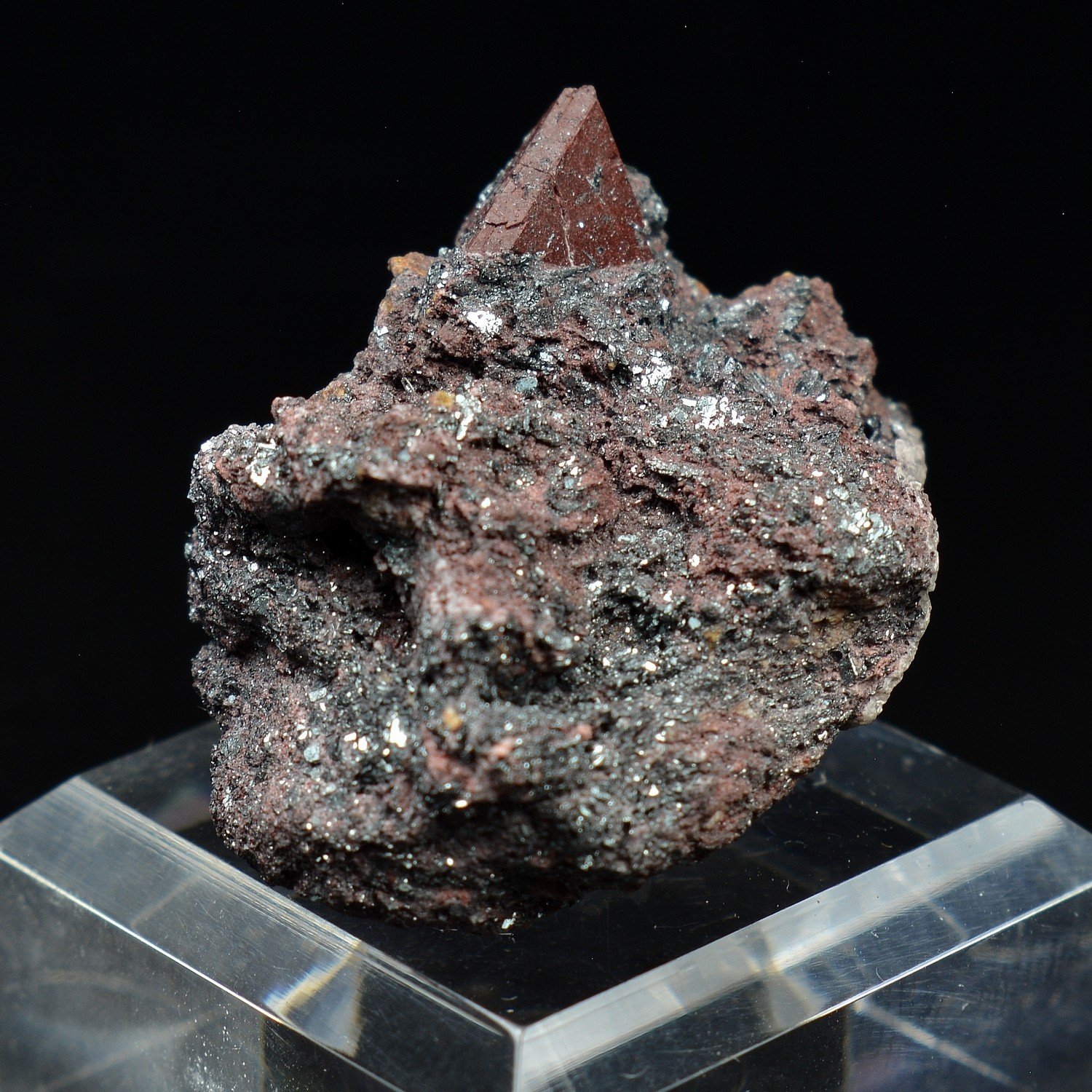 Zunyite - Qalat-e-Balat, Hormozgan, Persia/Iran