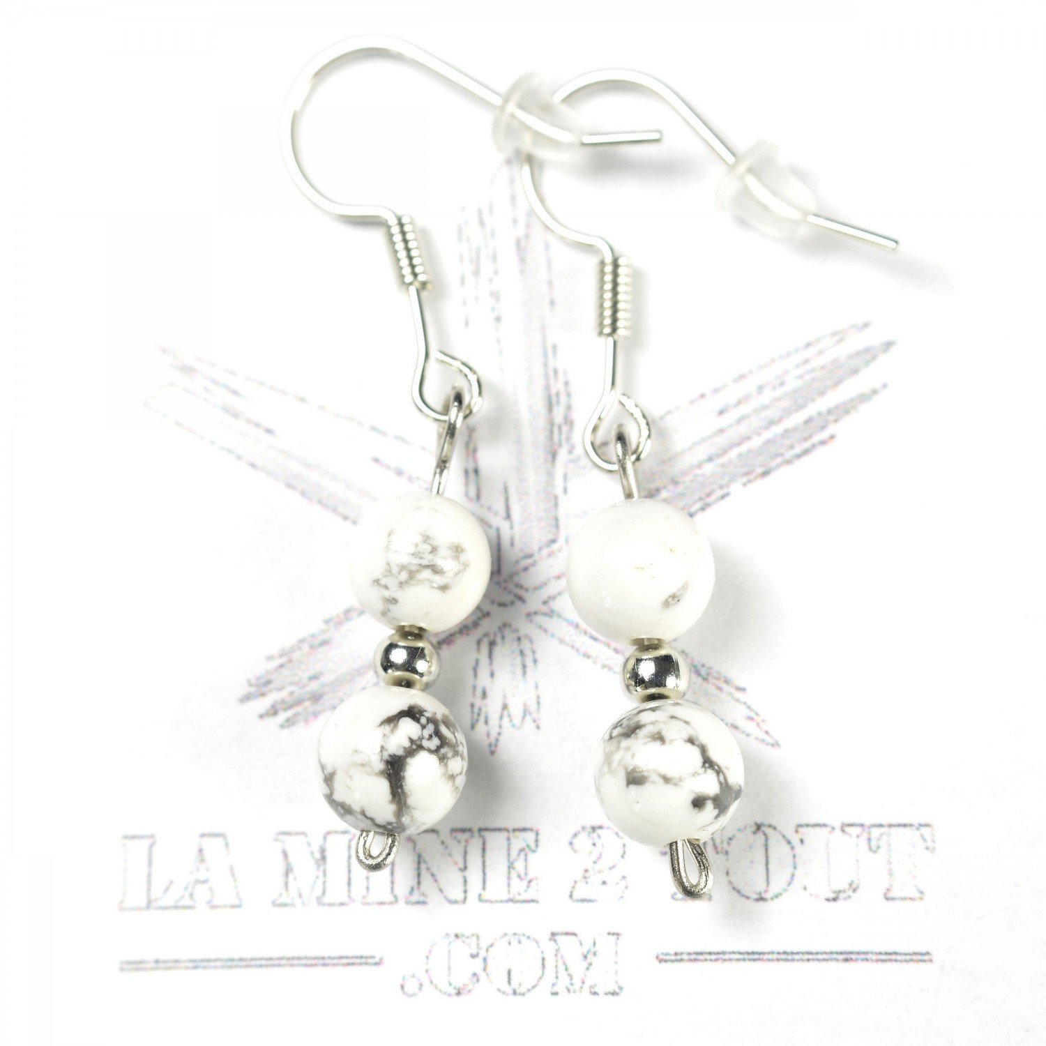 Boucles d'oreilles pendantes en perles 6-7 mm - Howlite (magnésite)