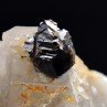 Cassitérite et quartz - La Villeder, Morbihan, France Cassitérite et quartz - La Villeder, Morbihan, France