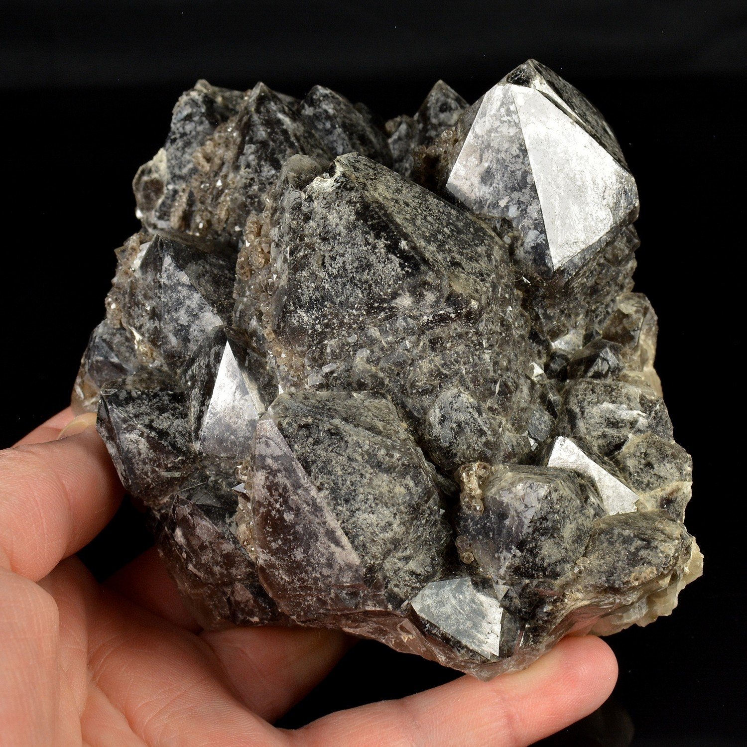 Morion quartz with kaolin inclusions – Ploemeur, Morbihan, France Morion quartz with kaolin inclusions – Ploemeur, Morbihan, France