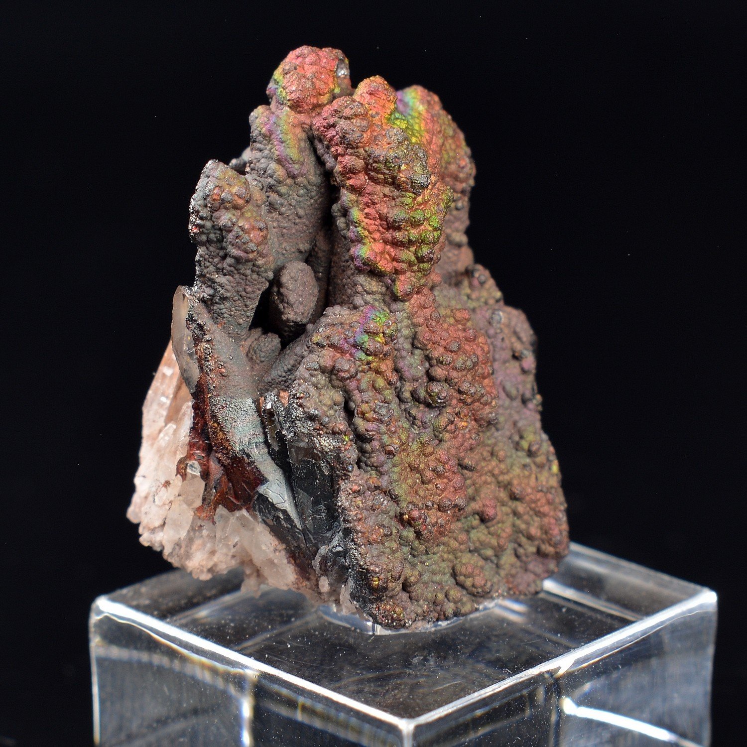 Iridescent goethite (turgite) on quartz – Itremo Massif, Madagascar