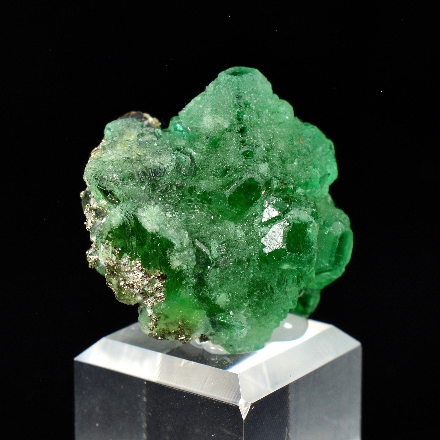 Fluorite - Milpo Mine, Atococha Sector, La Libertad, Peru