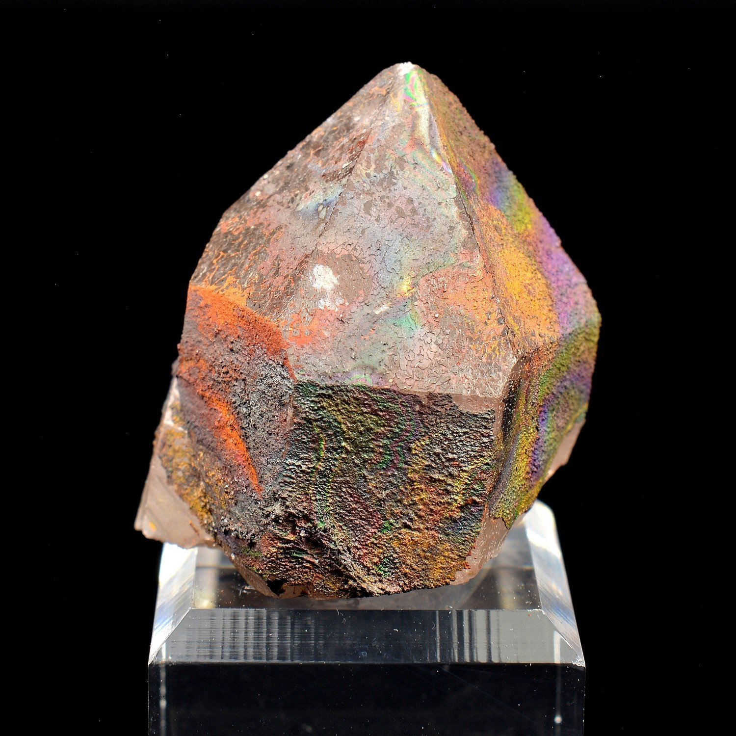 Goethite irisée (Turgite) sur quartz - Massif d'Itremo, Madagascar