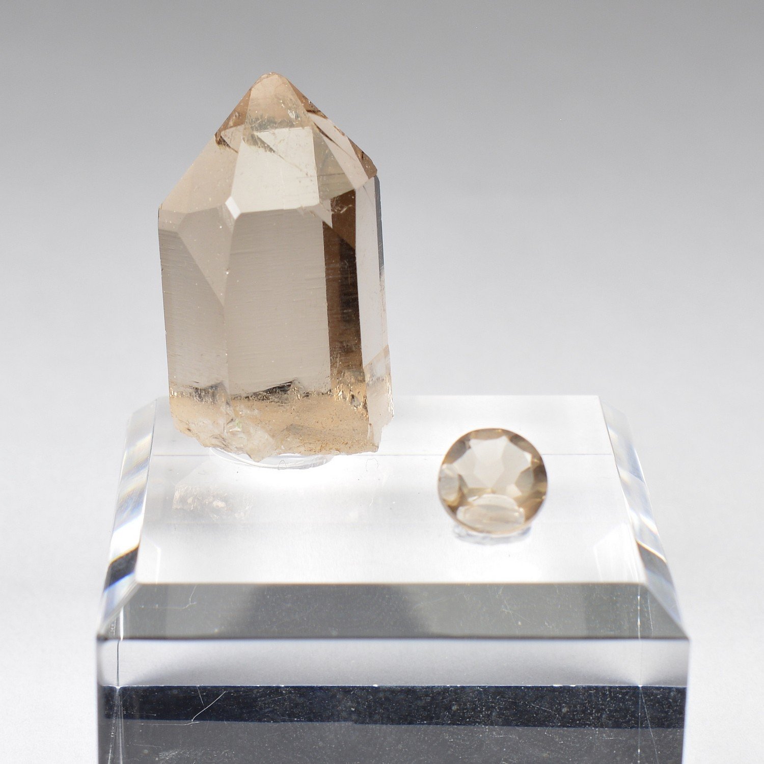 Quartz fumé - Massif du Mont-Blanc, Haute-Savoie, France