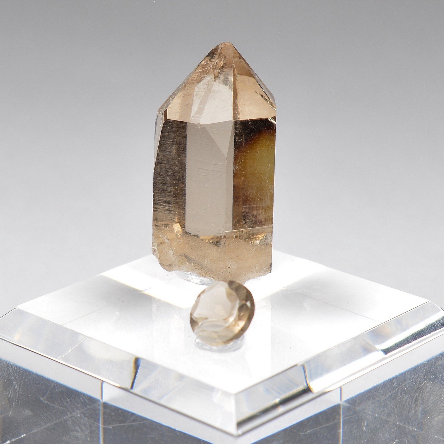 Quartz fumé - Massif du Mont-Blanc, Haute-Savoie, France