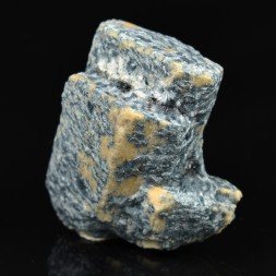 Foitite sur orthose - Monts Erongo, Namibie