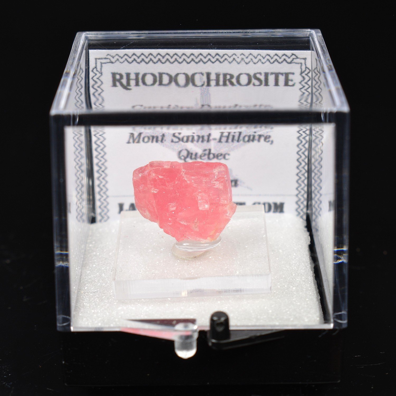 Rhodochrosite - Carrière de Poudrette, Mont Saint-Hilaire, Québec, Canada