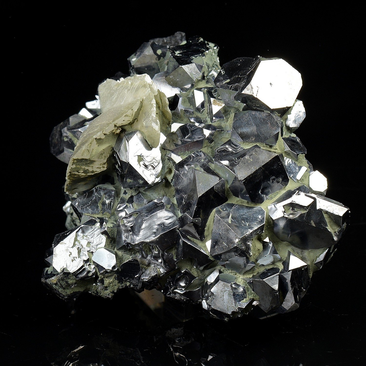 Calcite sur galène - Madan, Bulgarie Calcite sur galène - Madan, Bulgarie