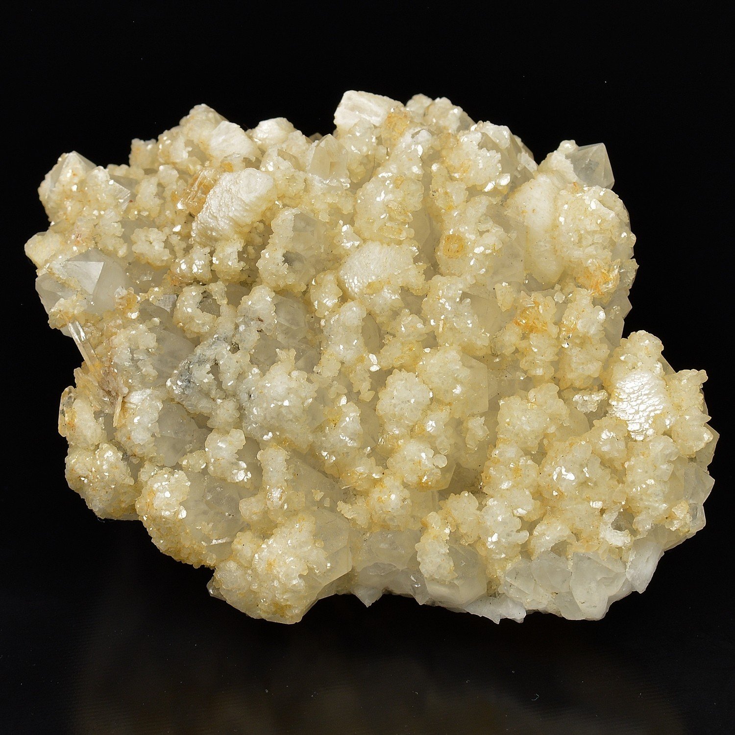 Siderite on quartz - Chihuahua, Mexico