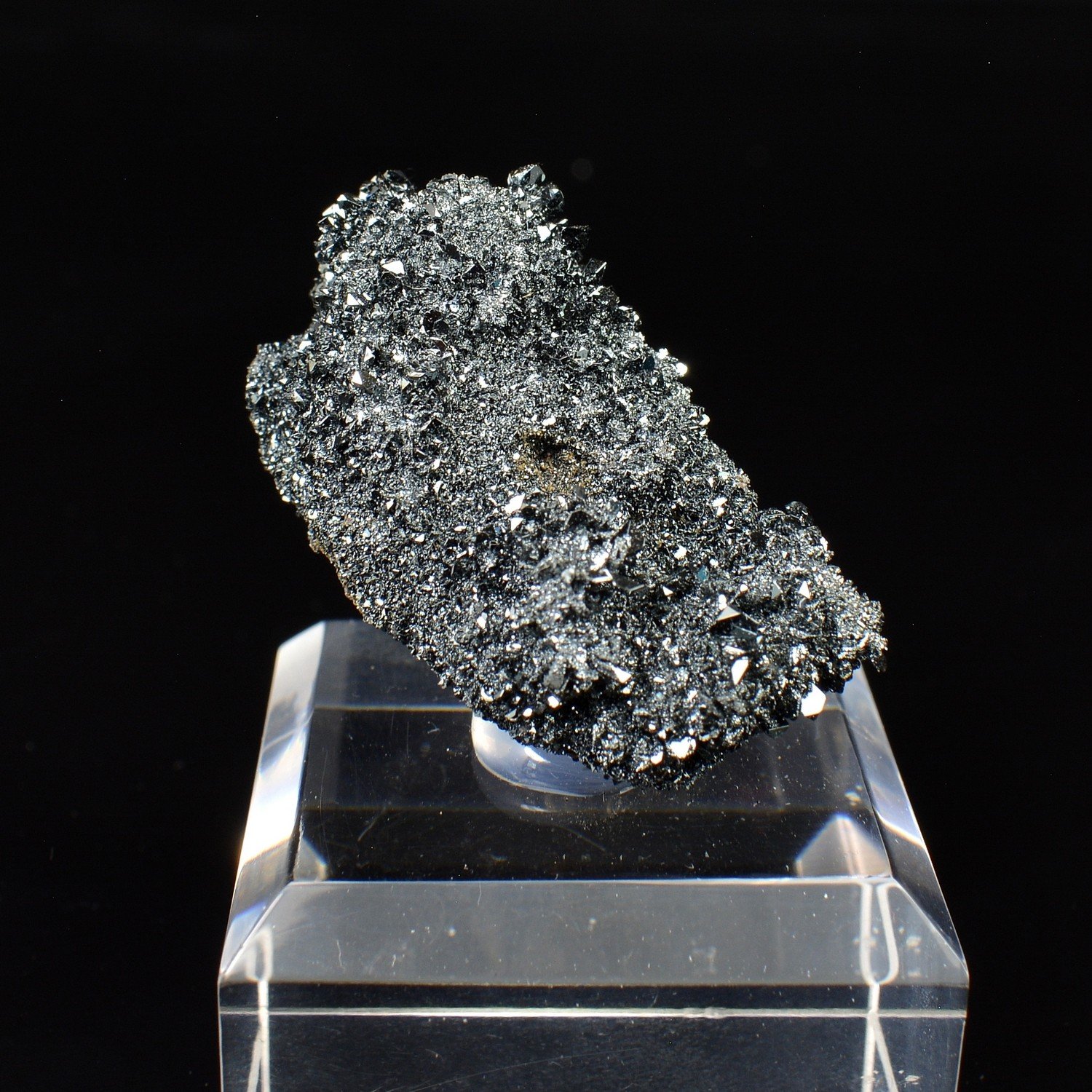 Hematite - Puy-de-Tunisset, Puy-de-Dôme, France Hematite - Puy-de-Tunisset, Puy-de-Dôme, France