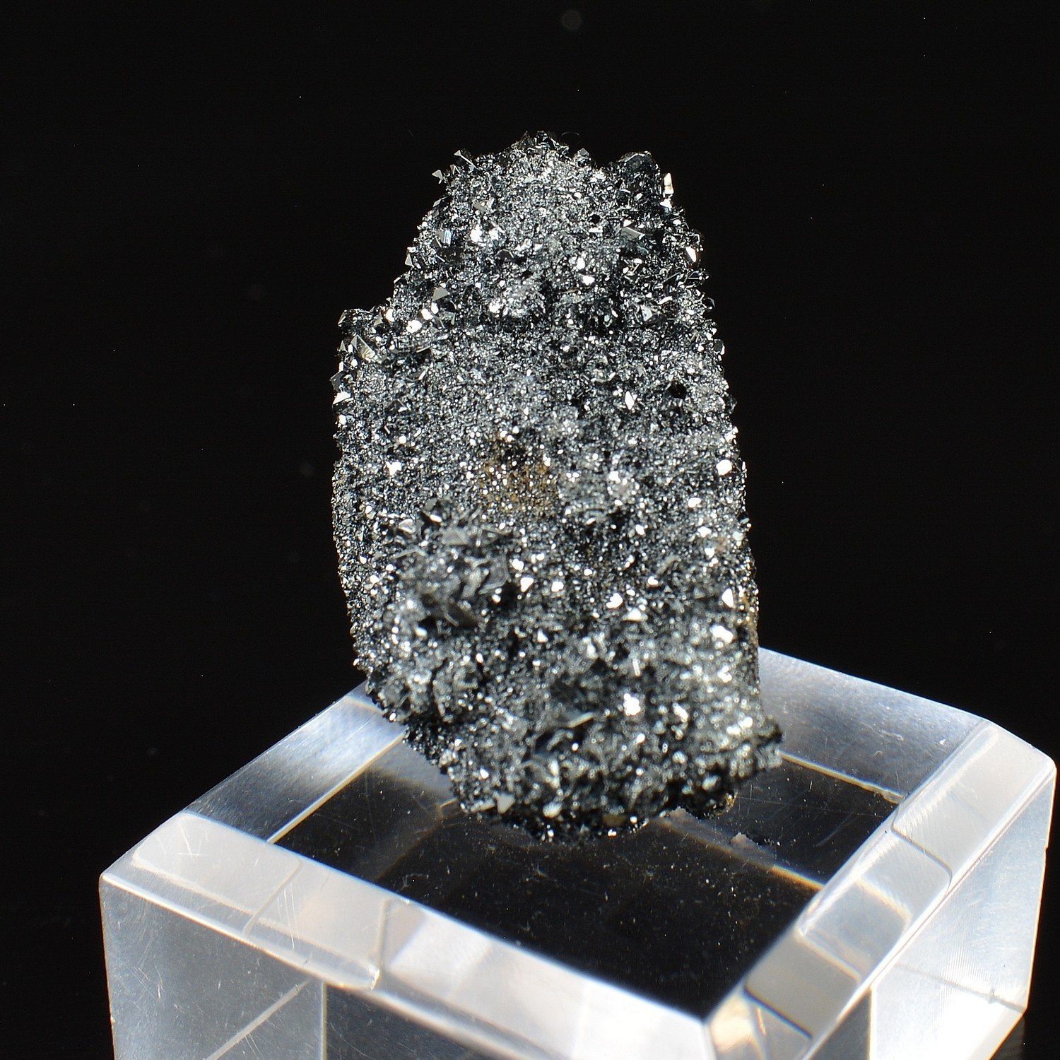 Hematite - Puy-de-Tunisset, Puy-de-Dôme, France Hematite - Puy-de-Tunisset, Puy-de-Dôme, France
