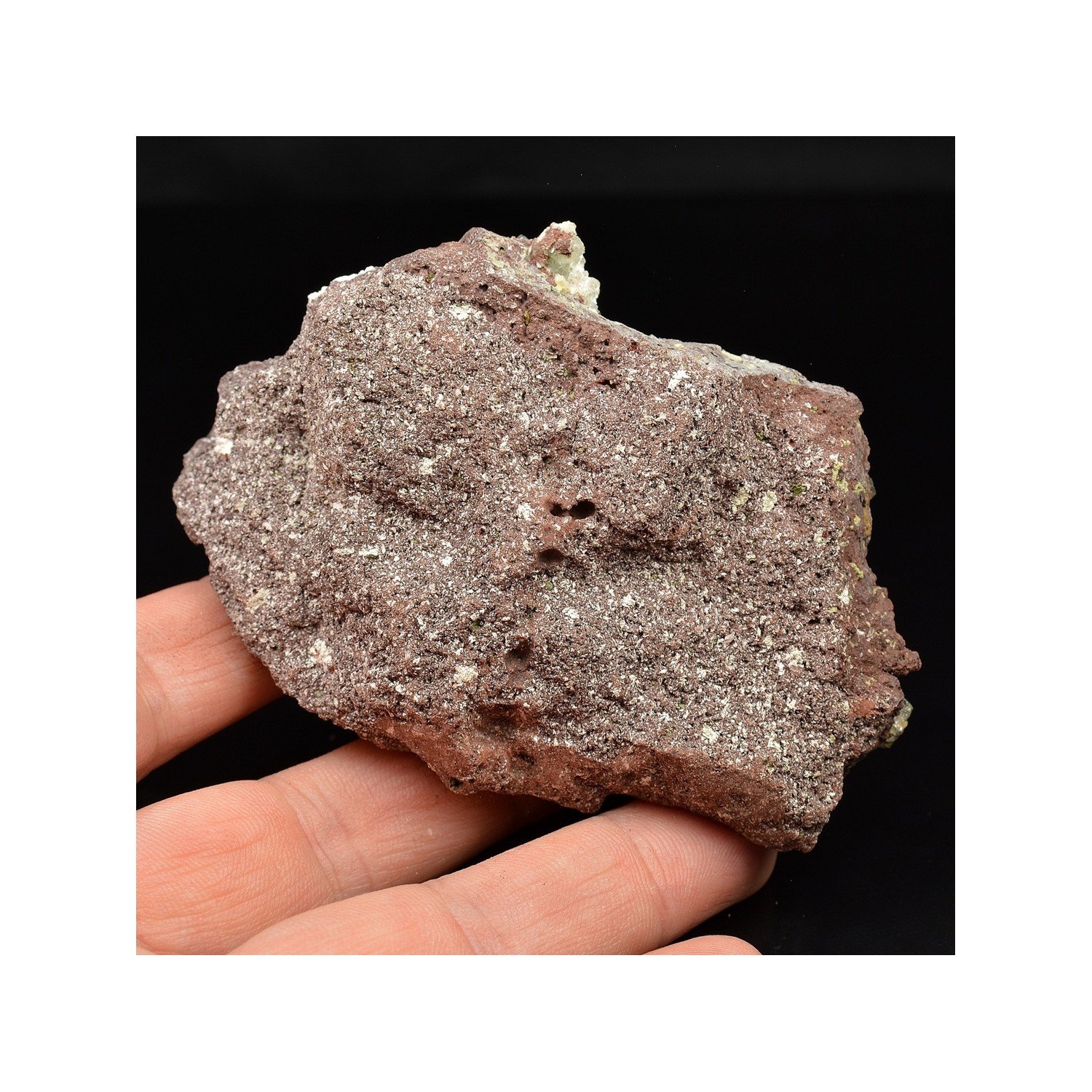 Apophyllite and mordenite - Nashik District, Maharashtra, India