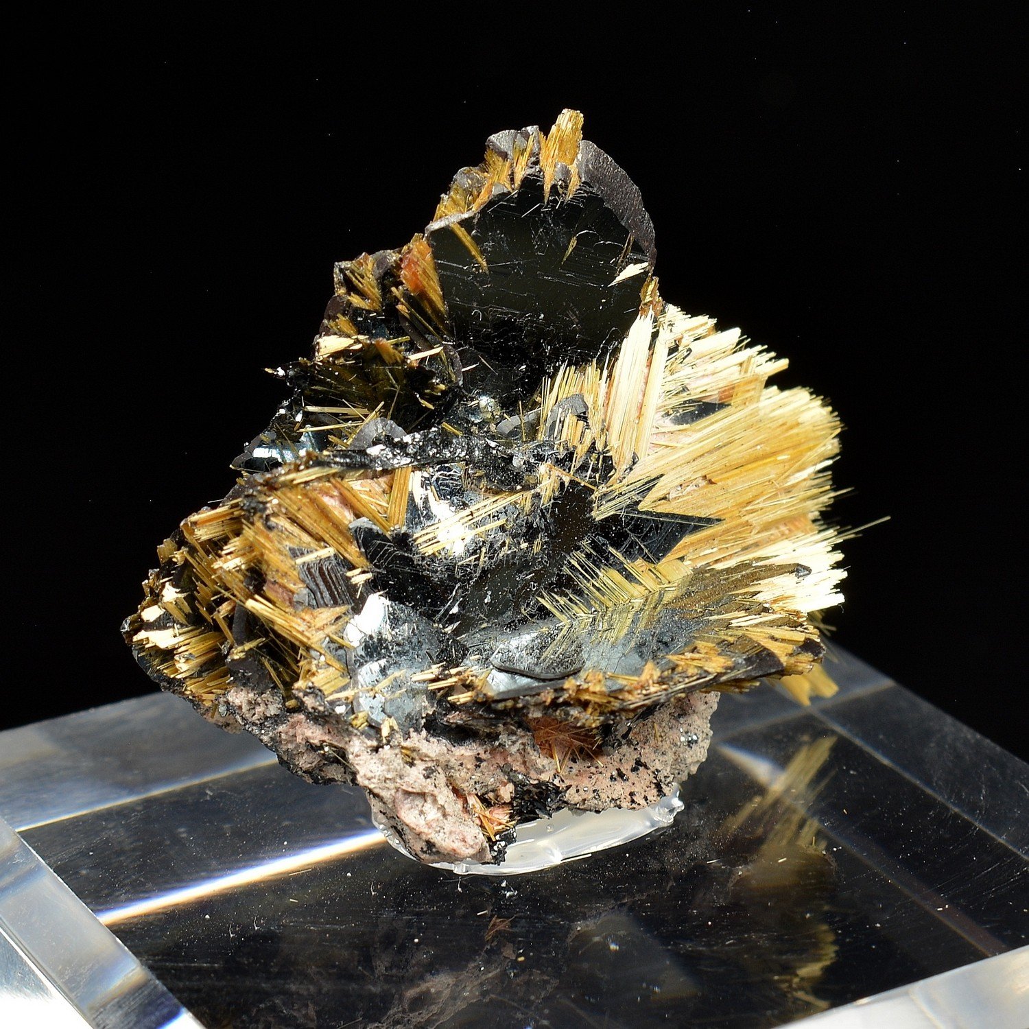 Rutile et hématite - Novo Horizonte, Bahia, Brésil