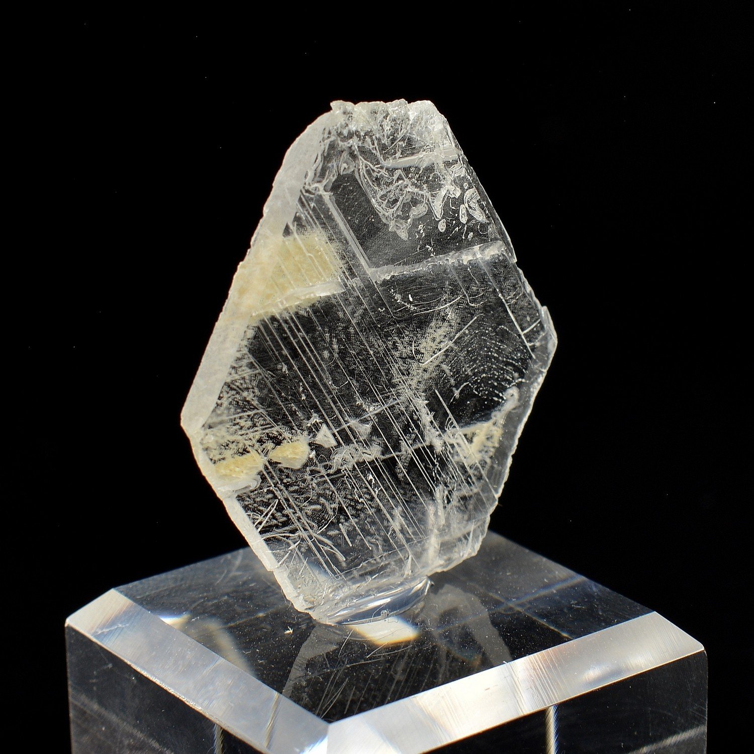 Calcite - Saint-Christophe-en-Oisans, Isère, France