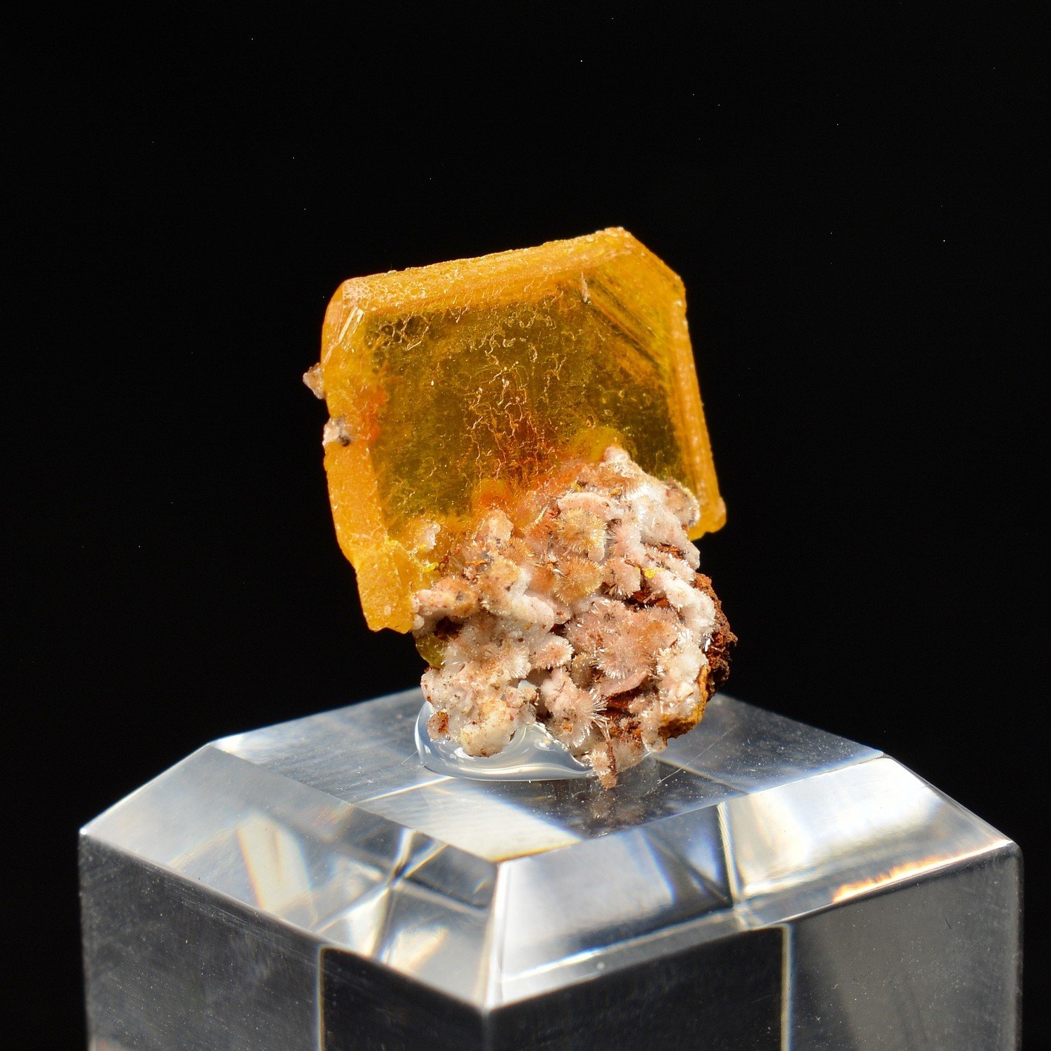 Wulfenite and Hydrozincite - Erupcion Mine, Los Lamentos, Mexico