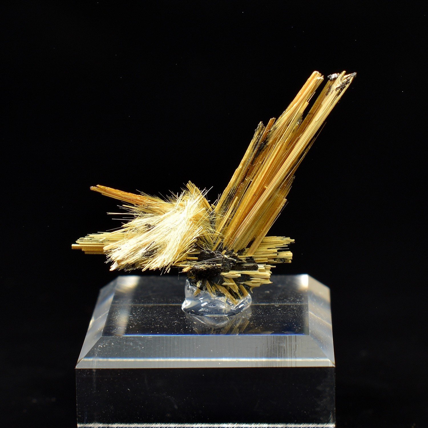 Rutile et hématite - Novo Horizonte, Bahia, Brésil