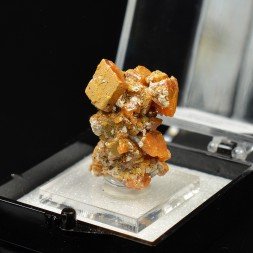 Wulfenite - Mezica Mine, Slovenia