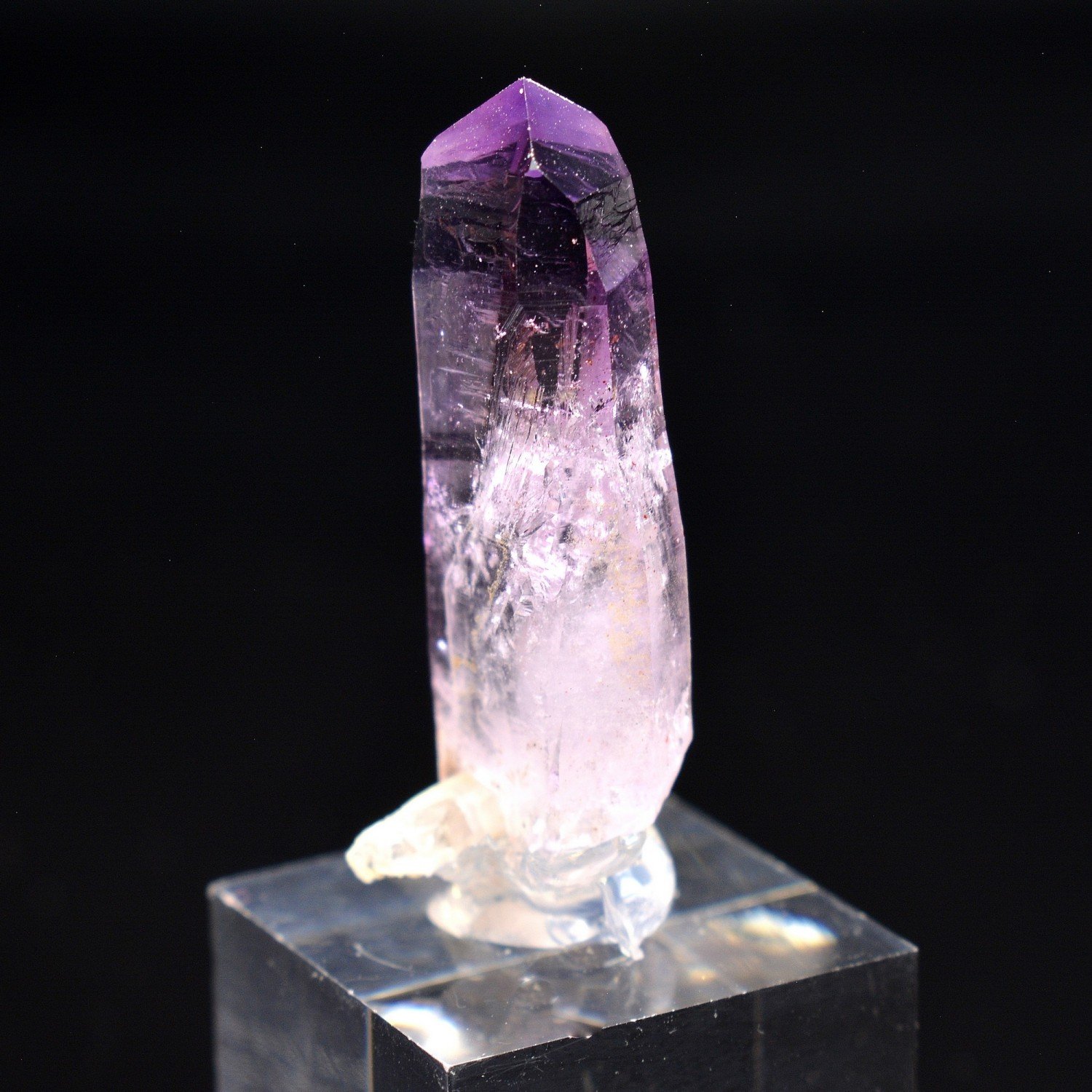 Amethyst single crystal - Piedra Parada, Veracruz, Mexico