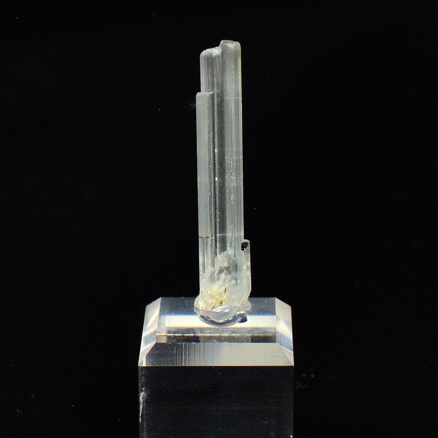 Aquamarine – Shigar Valley, Skardu, Gilgit-Baltistan, Pakistan Aquamarine – Shigar Valley, Skardu, Gilgit-Baltistan, Pakistan