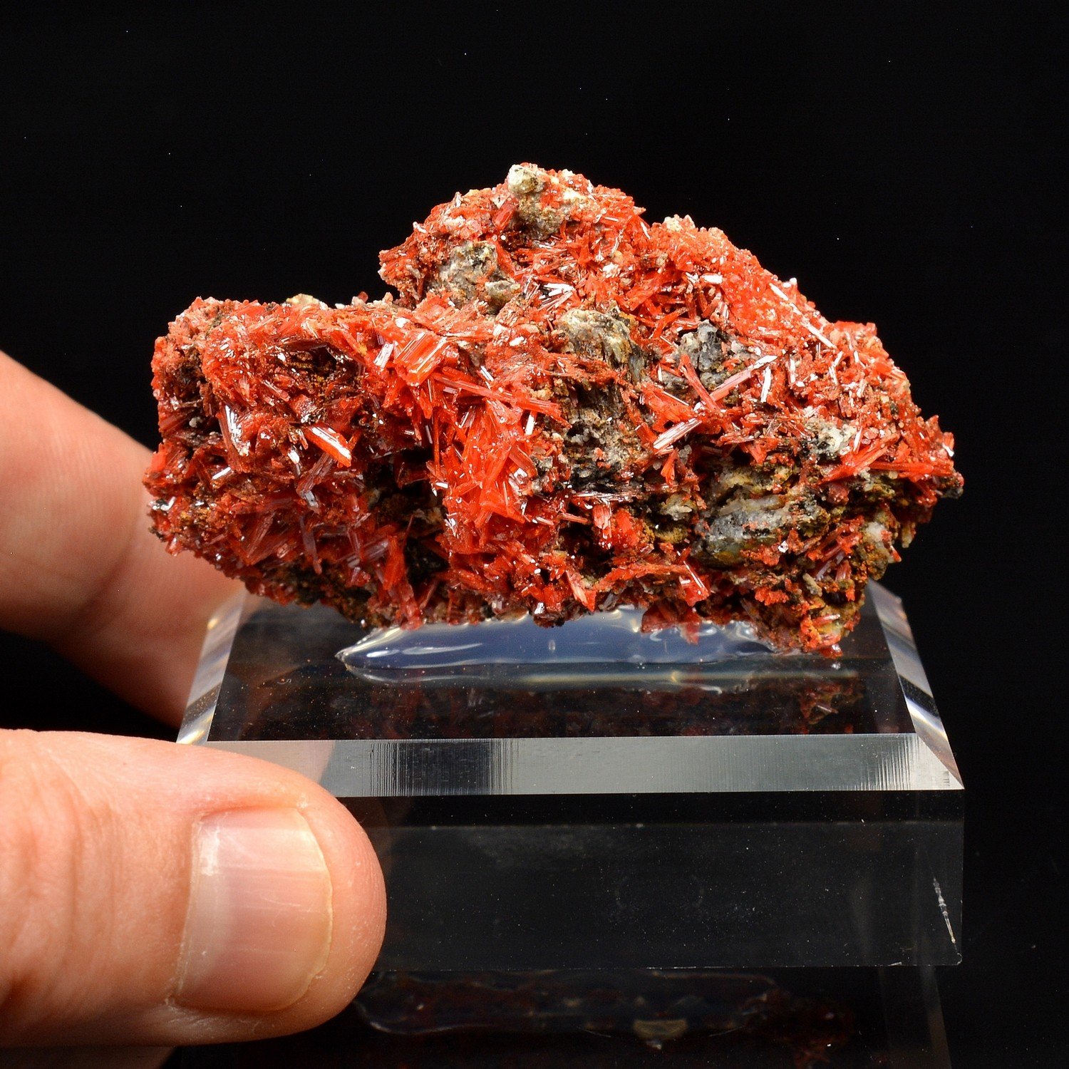 Crocoite – Red Lead Mine, Tasmania, Australia