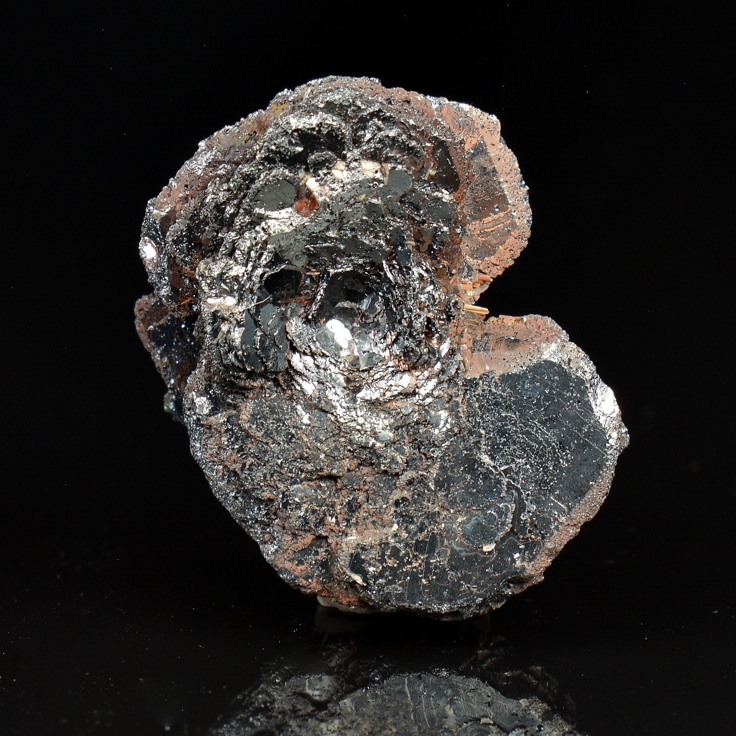 Hematite and Rutile - Amoron'i Mania, Ambositra, Madagascar