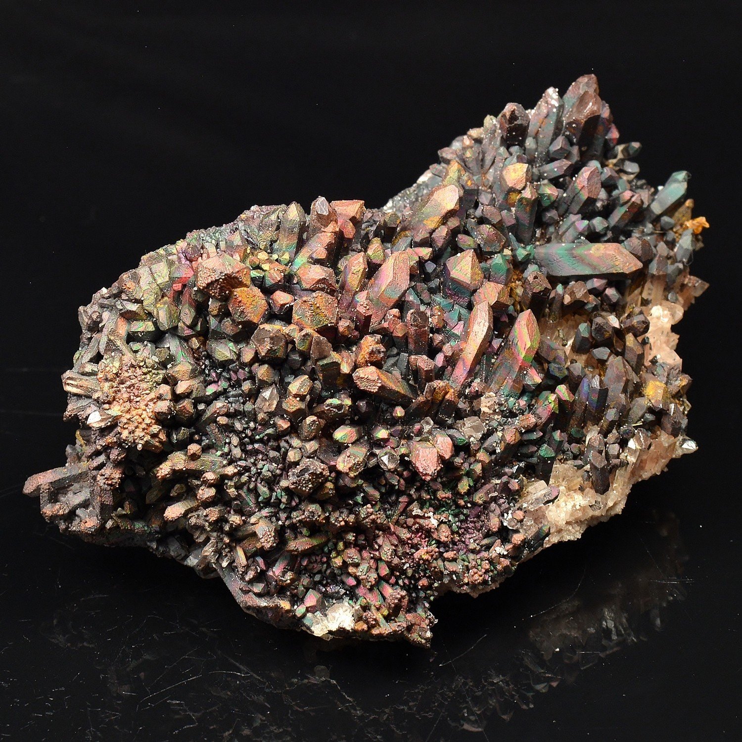 Iridescent goethite (turgite) on quartz – Itremo Massif, Madagascar