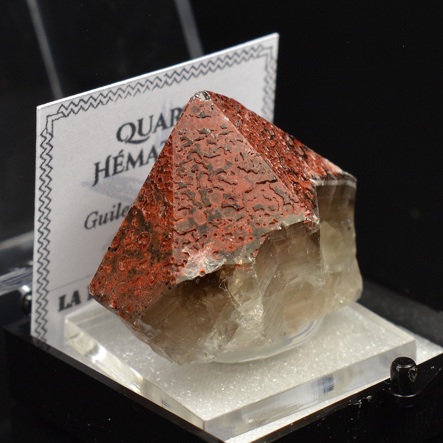 Quartz hématoïde – Guilers, Finistère, France