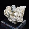 Hydroxylapatite, hornblende et albite – Snarum, Modum, Norvège Hydroxylapatite, hornblende et albite – Snarum, Modum, Norvège