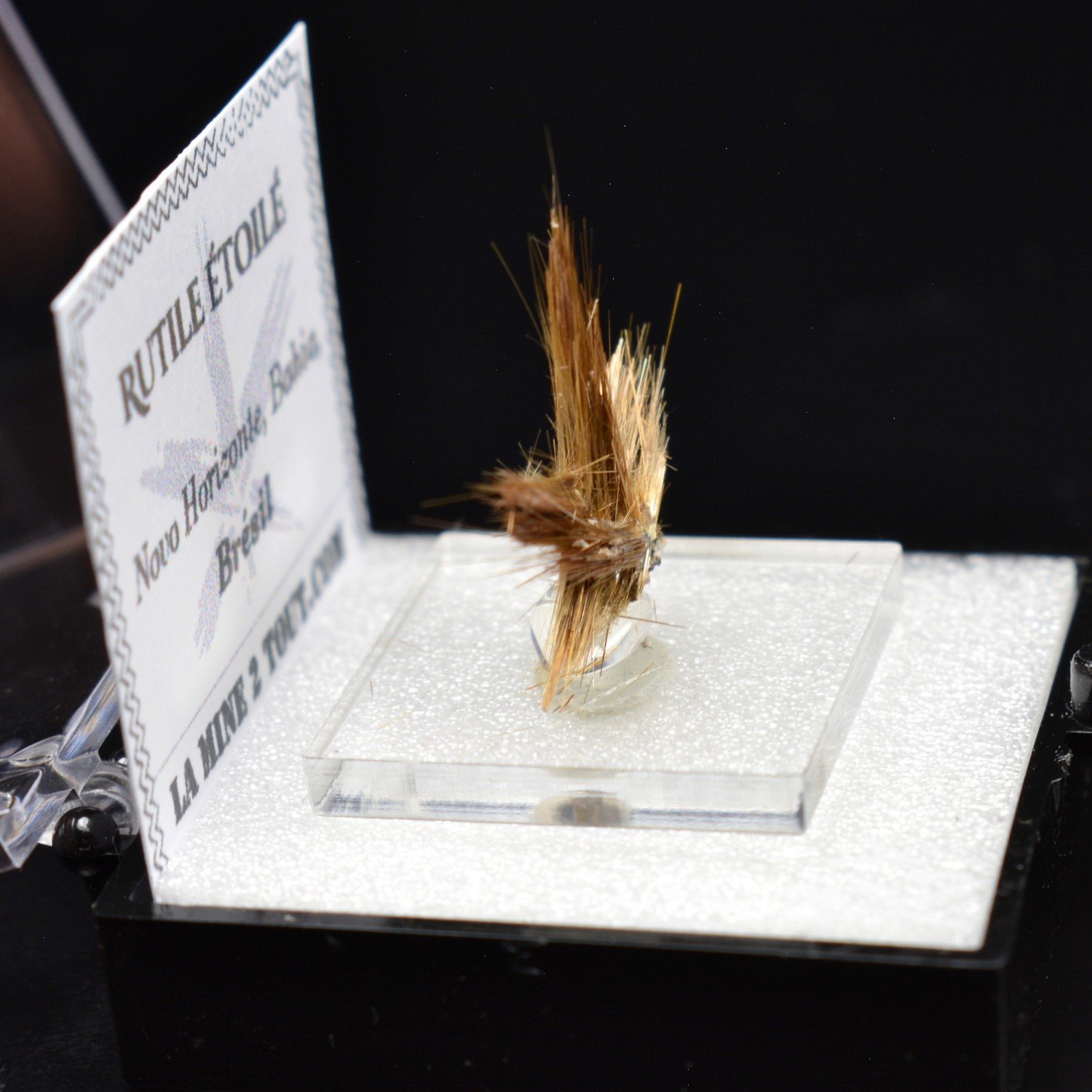 Star Rutile - Novo Horizonte, Bahia, Brazil
