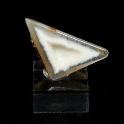 Polyhedral agate - Sitio Garguelo, Paraiba, Brazil