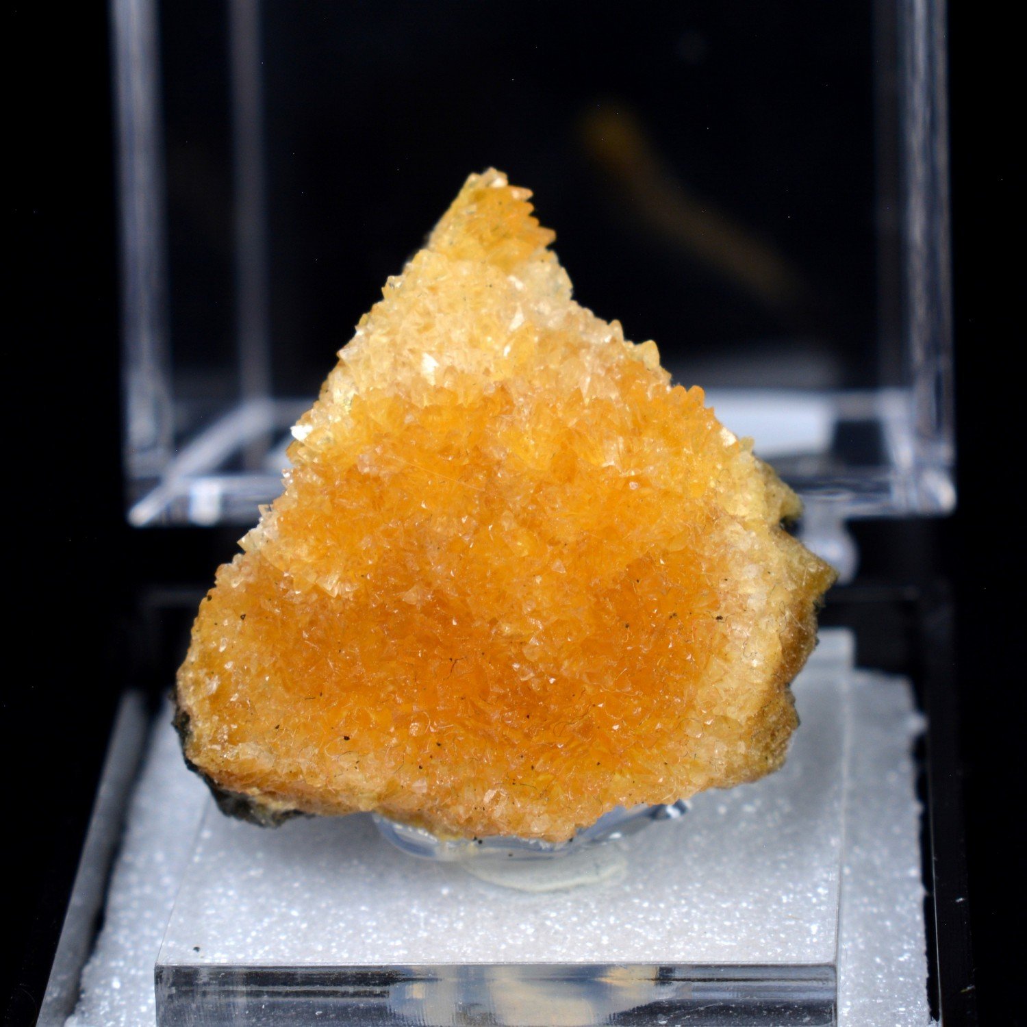 Calcite orange - Carrière Grabiszyce, district de Luban, Pologne