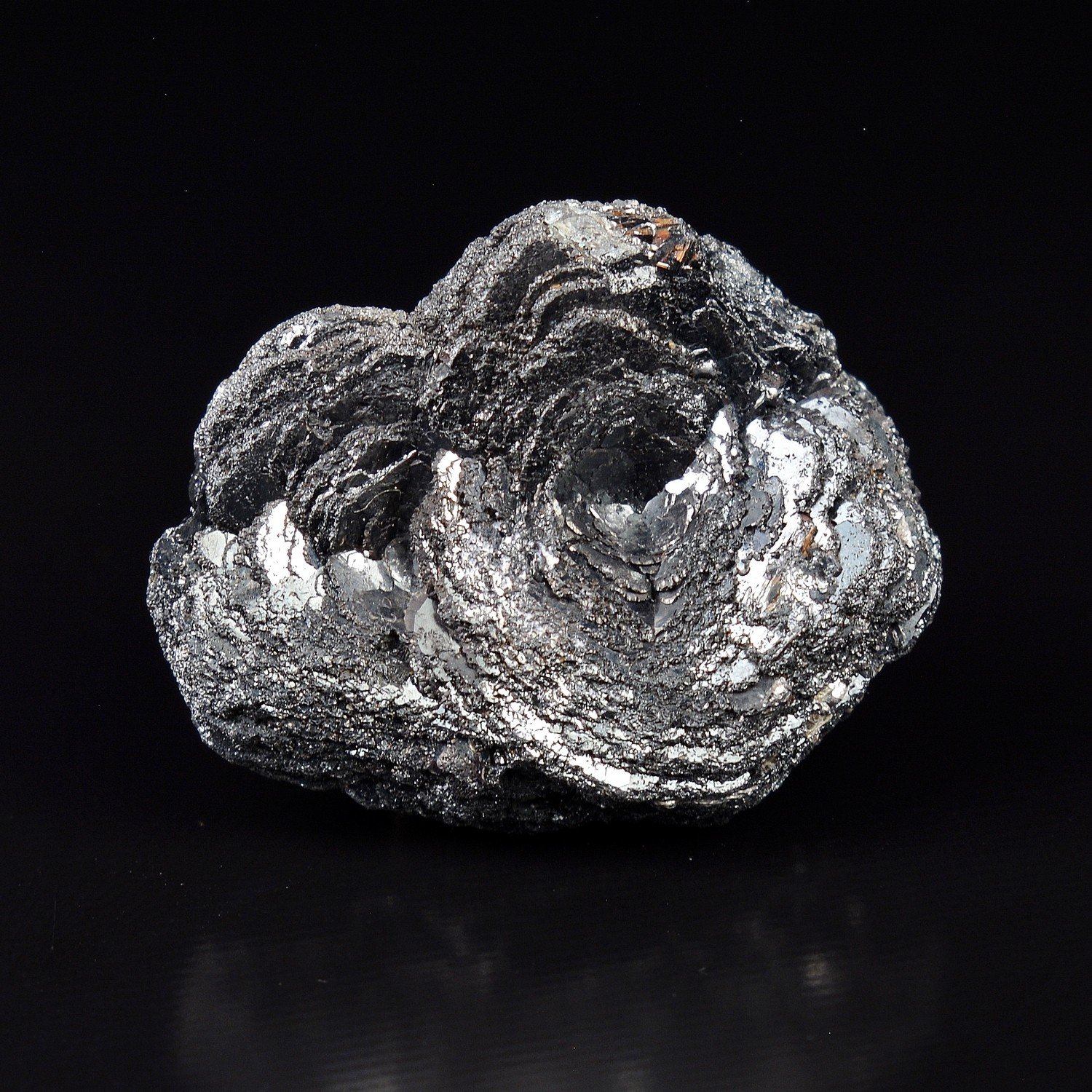 Hematite and Rutile - Amoron'i Mania, Ambositra, Madagascar