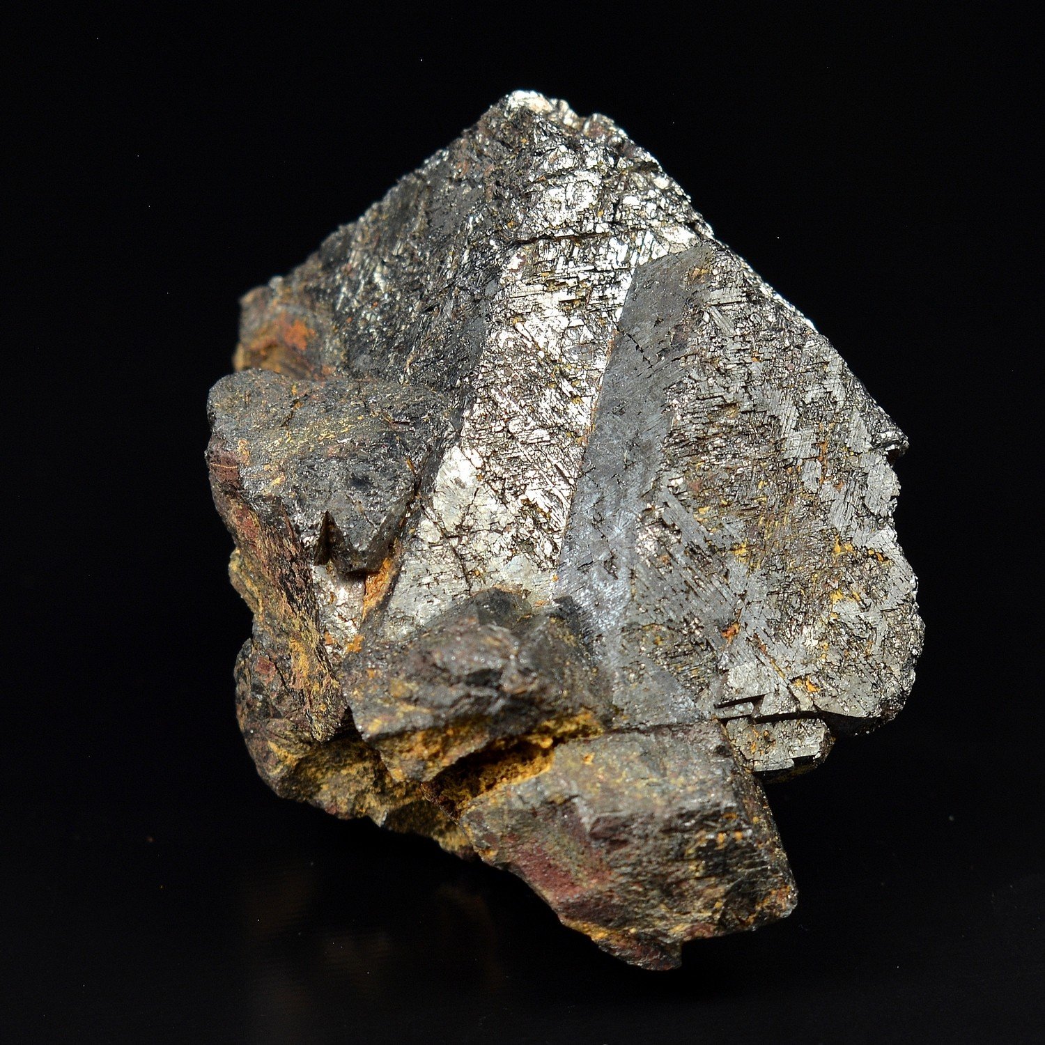Magnétite – Province de Semnan, Perse / Iran Magnétite – Province de Semnan, Perse / Iran