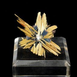 Rutile and Hematite - Novo Horizonte, Bahia, Brazil