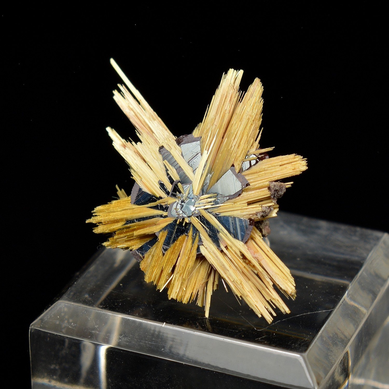 Rutile and Hematite - Novo Horizonte, Bahia, Brazil Rutile and Hematite - Novo Horizonte, Bahia, Brazil