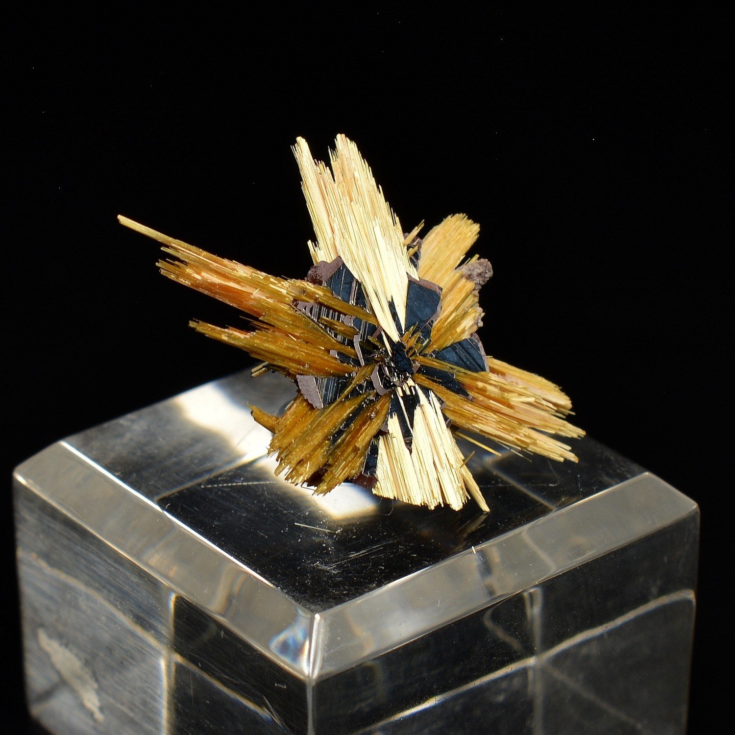 Rutile and Hematite - Novo Horizonte, Bahia, Brazil Rutile and Hematite - Novo Horizonte, Bahia, Brazil