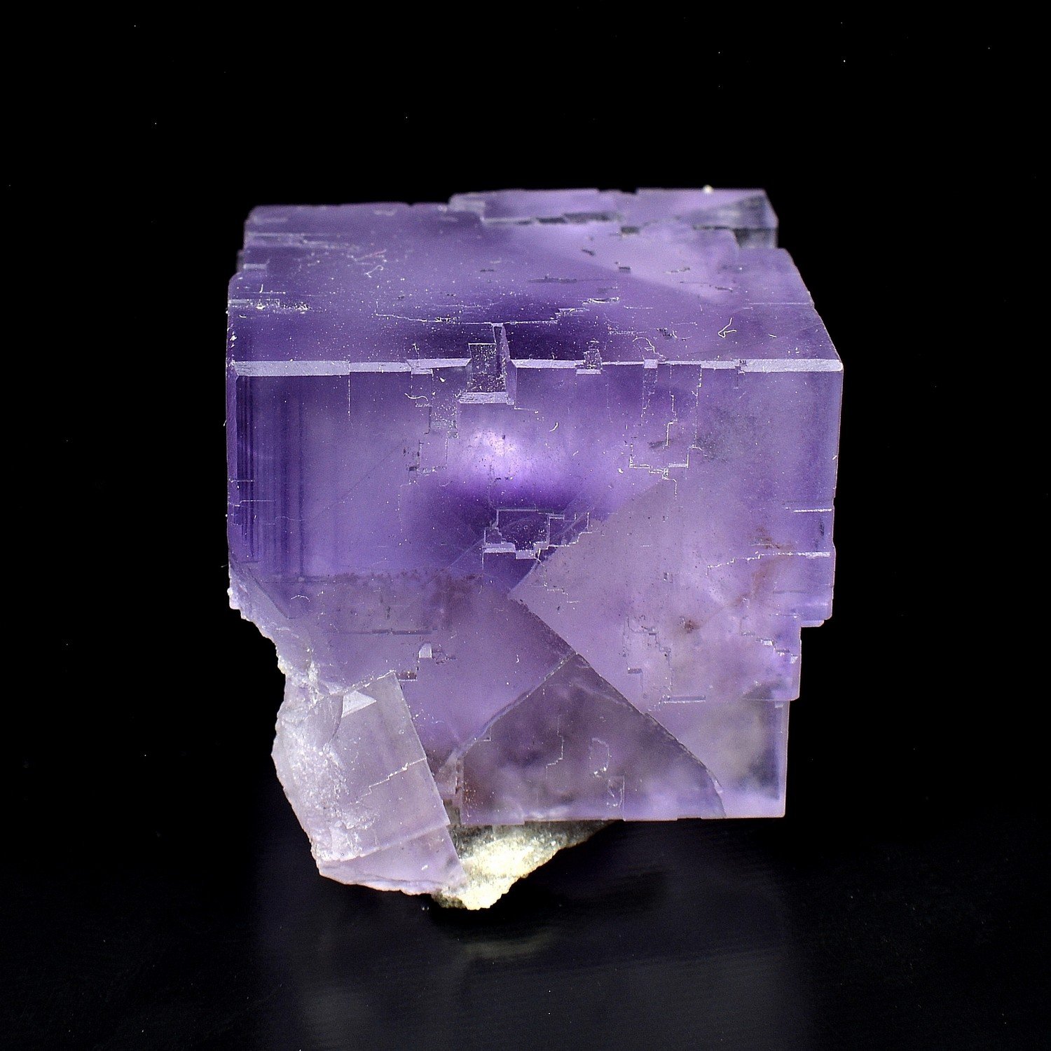 Fluorite – Berbes, Asturias, Spain Fluorite – Berbes, Asturias, Spain